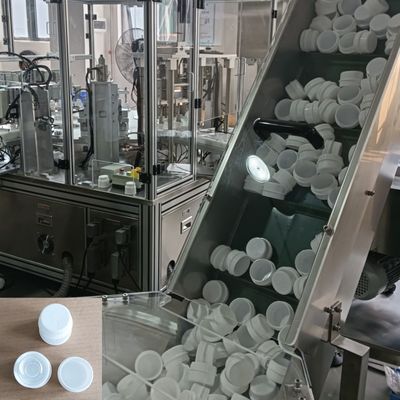 良い価格 高精度と合格率は,サーボモーター洗濯洗剤ボトルキャップ自動キャップスクリューマシンで達成されました. オンライン