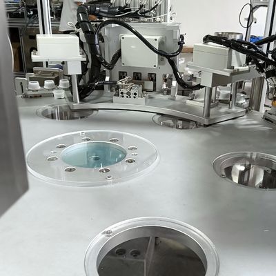 良い価格 インフュージョンフィルムキャップのための自動組立機械 アルミフィルム 簡単に裂ける 良好な閉塞 オンライン