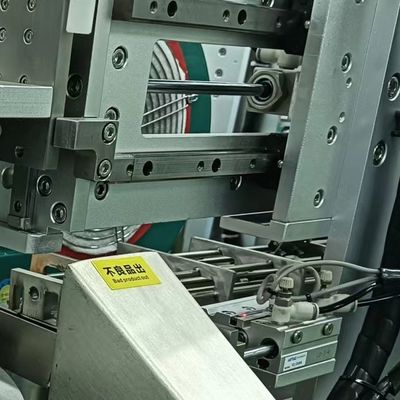 良い価格 Blade Feeding Medical Product 組み立て Machine OEM PLC制御システム付き メディカル製品組立機械 ブラッドフィッディング メディカル製品組立機械 OEM オンライン