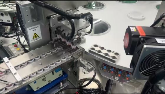 良い価格 3000~16000pcs/h 生産速度と99%以上 合格製品の比率 ユーロキャップ組装機 オンライン