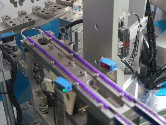 良い価格 カルーセル操作の血液採取針のための自動組立機械,顧客のニーズに応じてカスタマイズ,高容量 オンライン