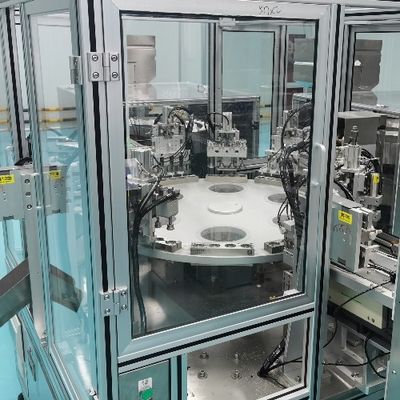 良い価格 安定した走行速度と高い組立精度 乾燥キャップ シリコンジェル 充填シールキャップ 組立マシン サーボモーターとインデックスドライブ オンライン