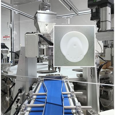 良い価格 カスタマイズされたアヒル舌キャップ 自動充填機 振動式トレイで供給 正確な位置付け充填 オンライン