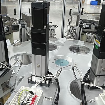 良い価格 非標準 自動化 フィルムカバー 組み立て 機械 ステンレス スチール タッチ スクリーン 操作 簡単 開始 簡単 オンライン