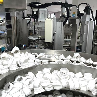 非標準的な自動化ミルクキャップ組立機械 サーボで動かす安定した性能